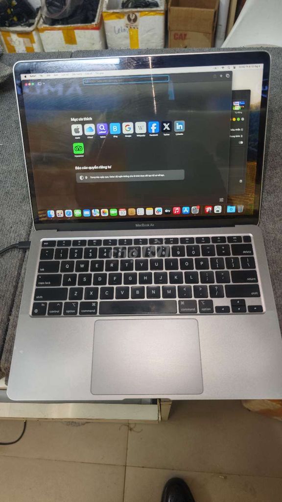 Apple MacBook Air M1 13.3 inch 8GB/256GB. Mua bán Laptop tại Quận Thanh Xuân Hà Nội được đăng bởi Trung Hieu hình 1