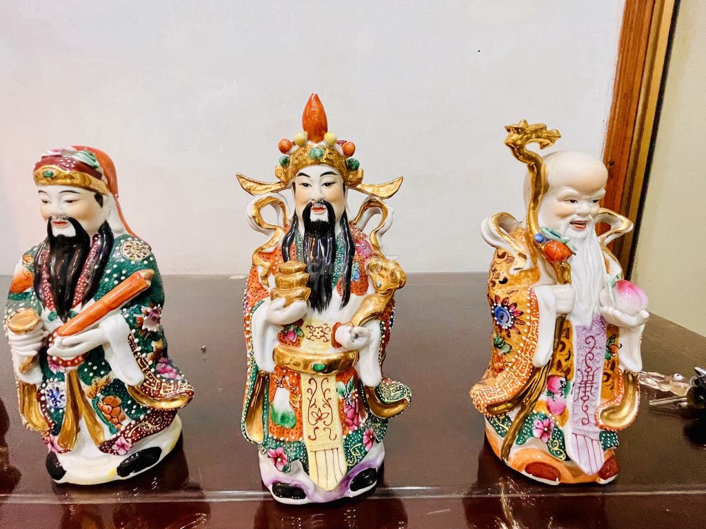 Tượng Phúc Lộc Thọ Gốm sứ Đa sắc 3Ông Tam Đa. Mua bán Đồ sưu tầm, đồ cổ tại Quận Tây Hồ Hà Nội được đăng bởi Thanh Xuân hình 1