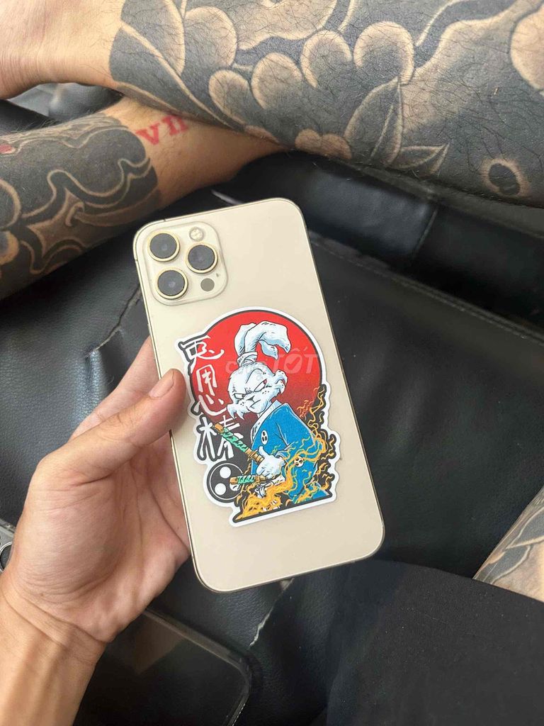 iPhone 12 Pro Max bán hoặc gl xuống đời. Mua bán Điện thoại tại Thành phố Dĩ An Bình Dương được đăng bởi Anh Đạt hình 1