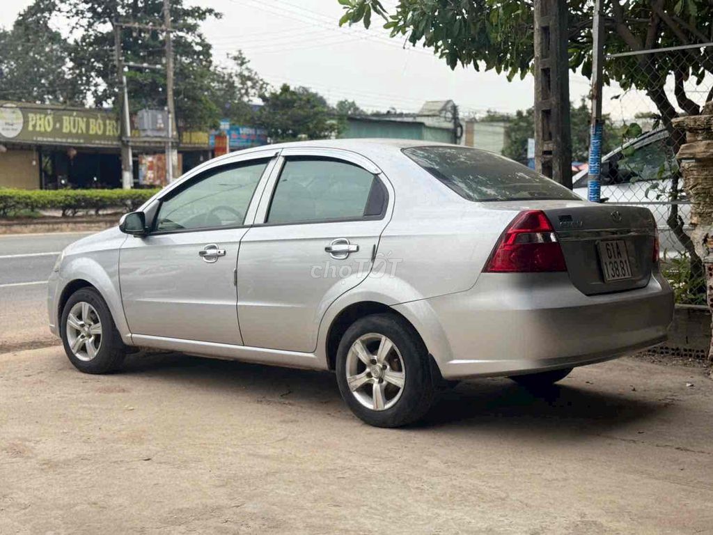 Daewoo Gentra 2010 SX 1.5 MT - 120 km. Mua bán Ô tô tại Thị xã Bến Cát Bình Dương được đăng bởi Thành Vinh hình 1