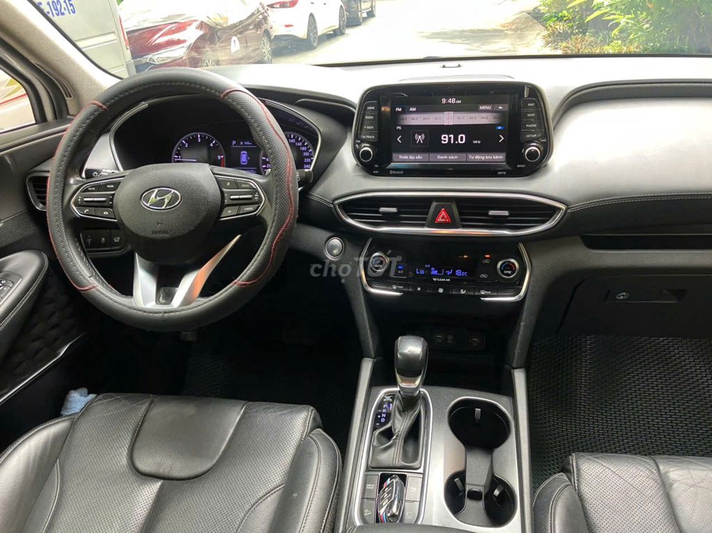 Gia đình cần bán xe Hyundai Santa Fe dầu SX 2019. Mua bán Ô tô tại Quận Gò Vấp Tp Hồ Chí Minh được đăng bởi Mạnh Hùng hình 7