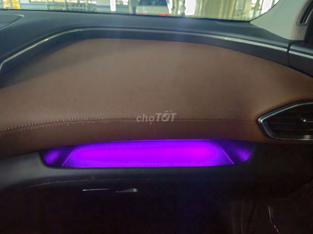 Chính chủ bán Santafe 2024 full Dầu 2.2 - 13000 km. Mua bán Ô tô tại Quận Hoàng Mai Hà Nội được đăng bởi Đinh Huy hình 11