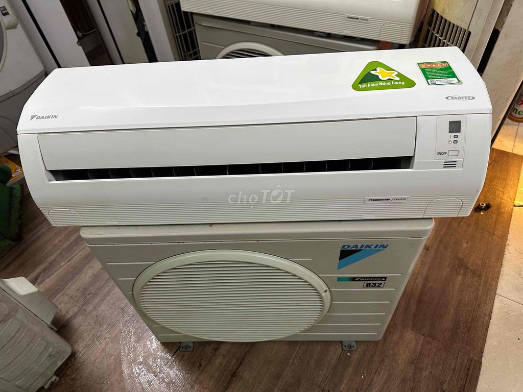 Máy lạnh Daikin Inverter gas 32 , đới thái lan. Mua bán Máy lạnh, điều hoà tại Quận Hải Châu Đà Nẵng được đăng bởi dương hình 1