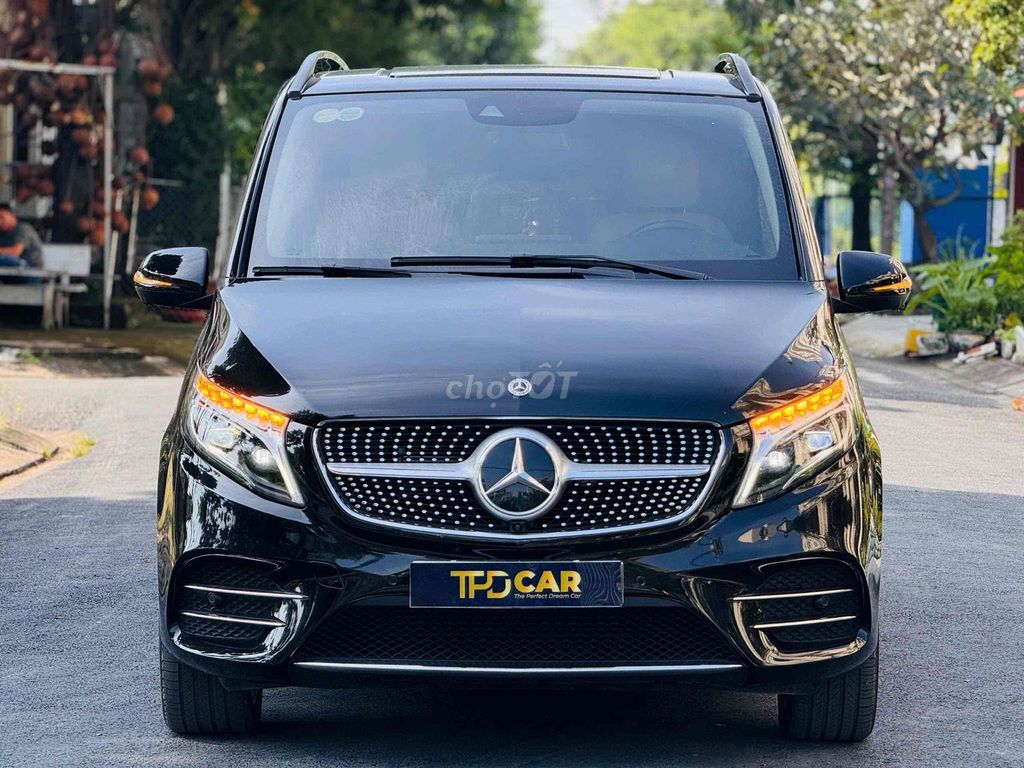 Mercedes Benz V250 AMG - XHĐ 3 Tỷ 3. Mua bán Ô tô tại Quận Bình Tân Tp Hồ Chí Minh được đăng bởi Lê Minh Quý hình 1