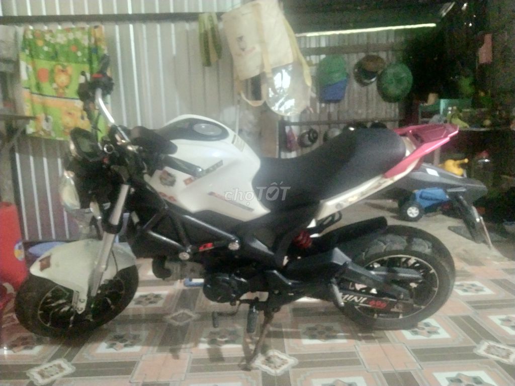 Xe máy Mini 900 màu trắng, 4323 miles. Mua bán Xe máy tại Huyện Thanh Bình Đồng Tháp được đăng bởi Thánh ham hát Fc hình 3