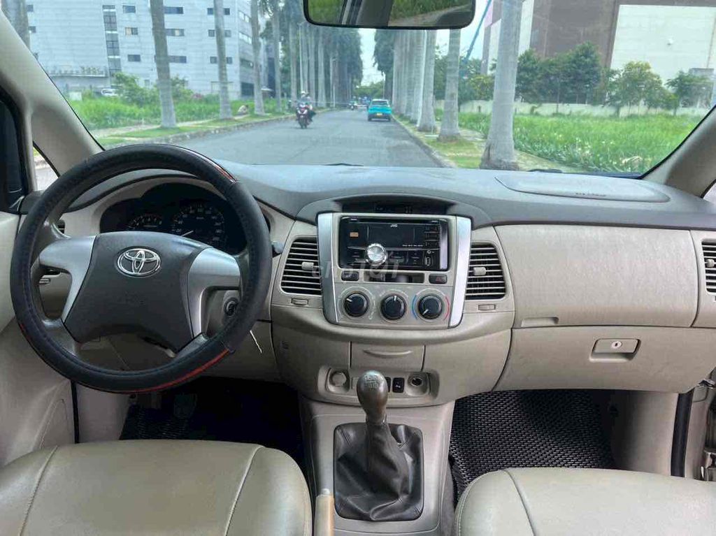 Toyota Innova 2.0E MT số sàn xe 1chủ zin toàn bộ. Mua bán Ô tô tại Thành phố Thủ Đức Tp Hồ Chí Minh được đăng bởi Ngọc Hà hình 4