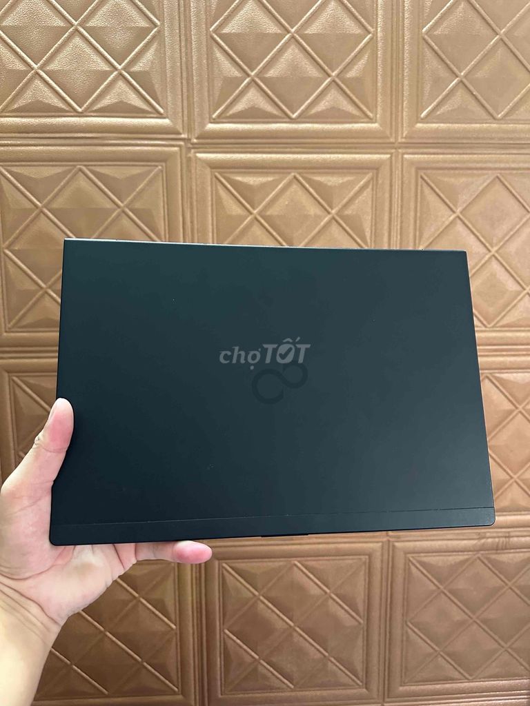 Fujitsu i5-Gen 7 13.3 inch 8GB/256GB. Mua bán Laptop tại Quận Gò Vấp Tp Hồ Chí Minh được đăng bởi Ha đăng anh hình 1