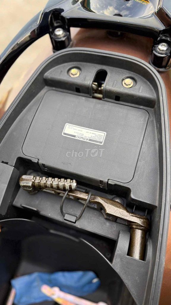 [Như mới 100%]👉 Sym Shark bản Fi 2014. Odo12.900km. Mua bán Xe máy tại Quận Bình Tân Tp Hồ Chí Minh được đăng bởi BÙI TIẾN DŨNG hình 9