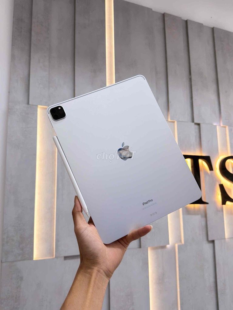 iPad Pro M2 Silver 12.9 inch 256GB Máy đẹp. Mua bán Máy tính bảng tại Quận Thanh Khê Đà Nẵng được đăng bởi Thiện Lê TShop 16 Lê Đình Lý hình 1
