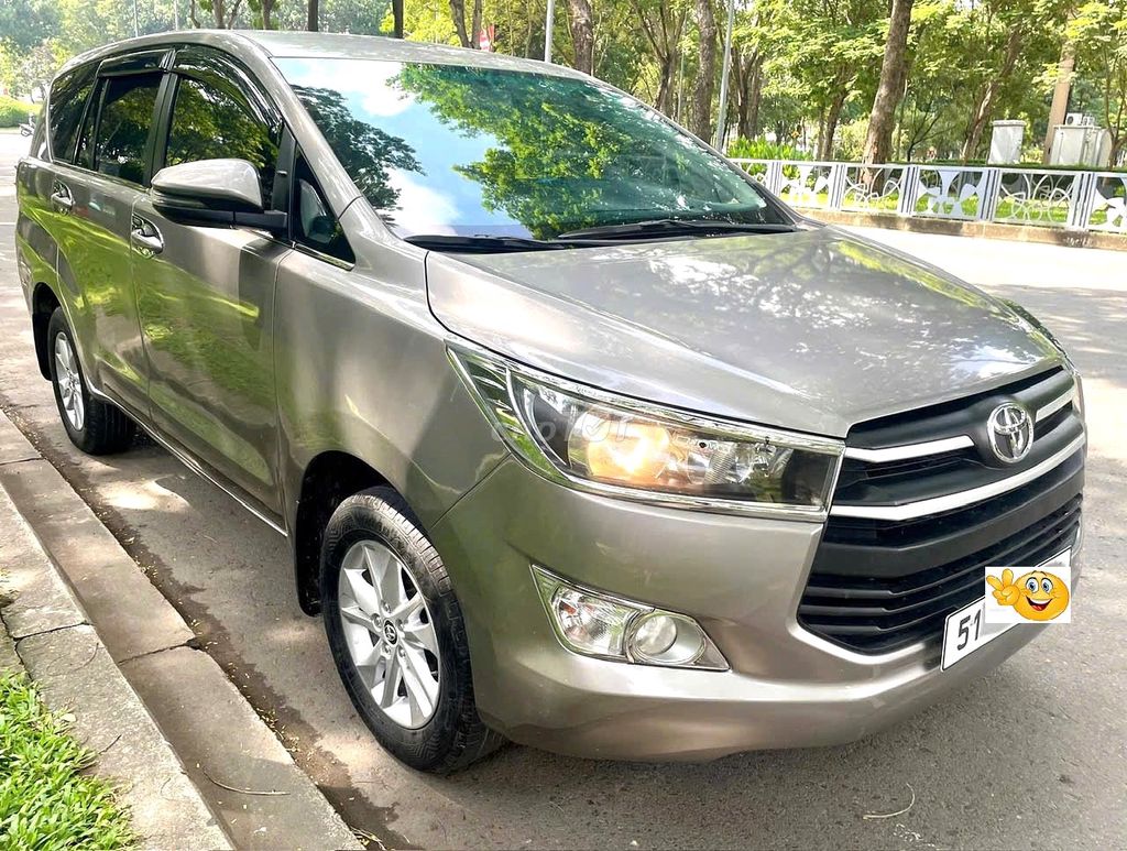 Toyota INNOVA E cuối 2017 chính chủ xe nhà: 388tr