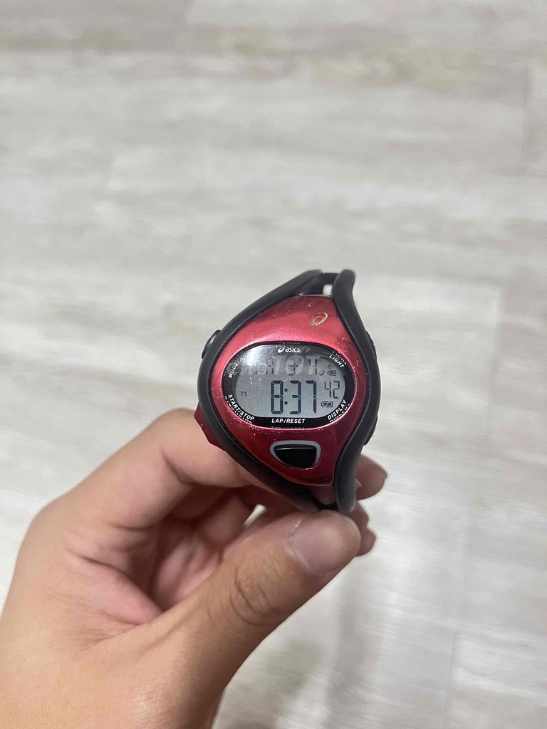 Đồng hồ Asics Unisex Đỏ Thép không gỉ. Mua bán Đồng hồ tại Quận 5 Tp Hồ Chí Minh được đăng bởi Tú Trần hình 1