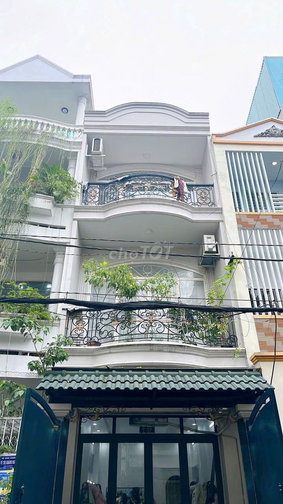 Chính Chủ Cho Thuê MT Đường A4, Tân Bình, Dtsd 320m2, Giá 22 Triệu/Th