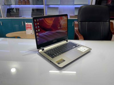 Laptop Asus X407UA i3 7020U/8GB/128GB/PIN 2H