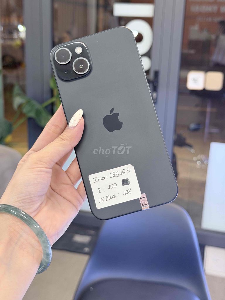 Apple iPhone 15Plus 128GB Đen LL/A 99% Chính Hãng. Mua bán Điện thoại tại Quận 8 Tp Hồ Chí Minh được đăng bởi CA REM BÁN TÁO hình 1