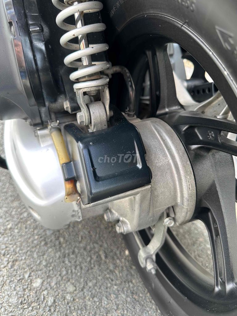 xe đã qua sử dụng, máy chưa chạm. Mua bán Xe máy tại Quận Ninh Kiều Cần Thơ được đăng bởi Minh hình 2