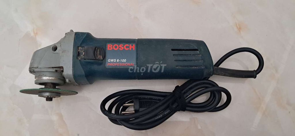 MÁY MÀI GÓC BOCH - ĐỊÊN 220V - 670W