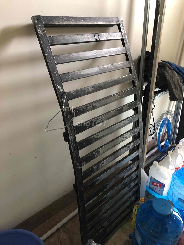 Thang lên xuống xe Kim loại Đen 60cm. Mua bán Đồ chuyên dụng, Giống nuôi trồng tại Thành phố Ngã Bảy Hậu Giang được đăng bởi Duy Nguyễn Alala hình 1