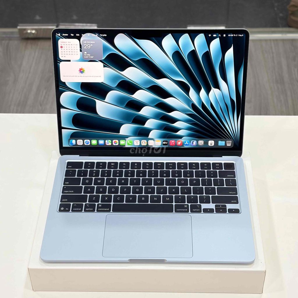 MacBook Air M4 Skyblue chuẩn sạch ko MDM rẻ. Mua bán Laptop tại Quận 10 Tp Hồ Chí Minh được đăng bởi Nguyễn Quang Huy hình 1