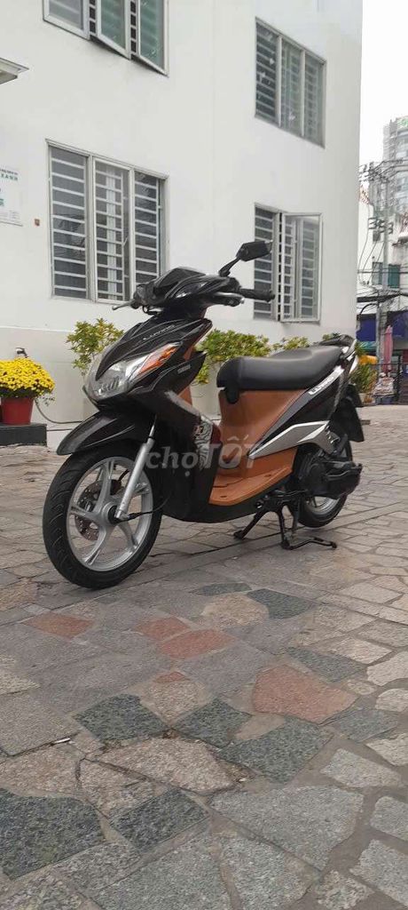 Xe yamaha luvias chính chủ