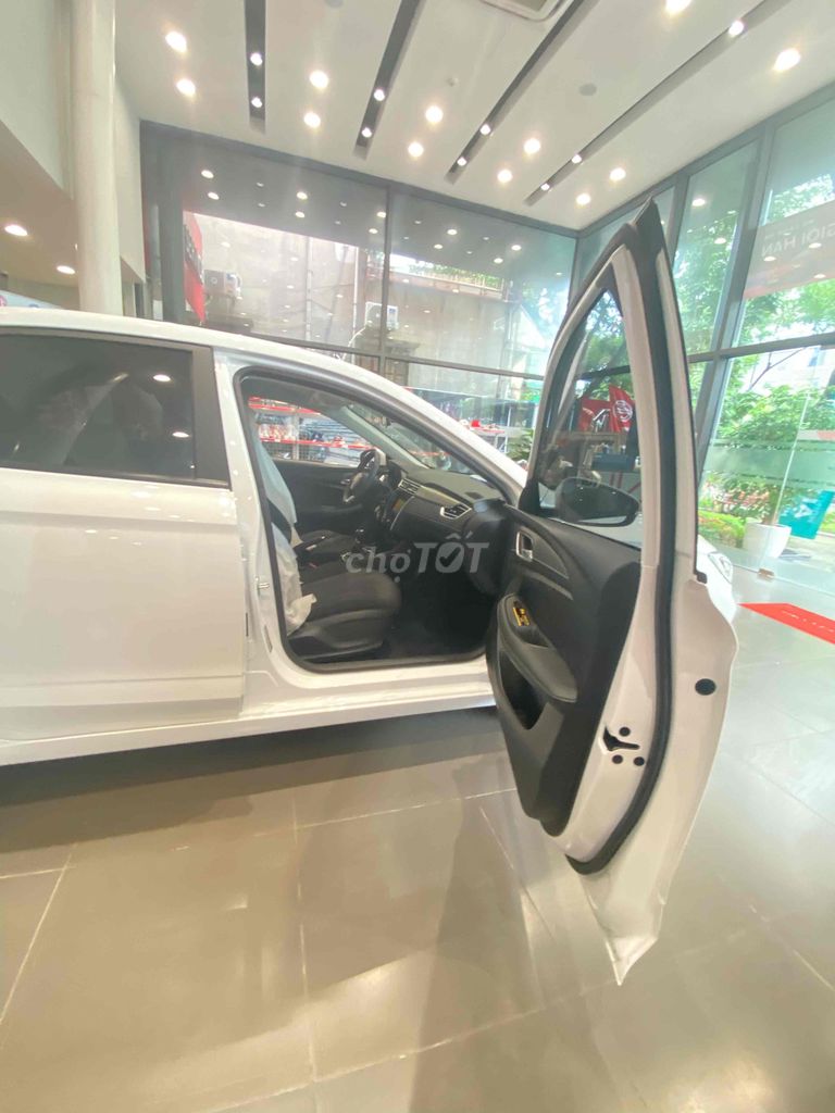 MG5 MT Chiếc   sedan hạng C giá tốt mà chất lượng. Mua bán Ô tô tại Quận Đống Đa Hà Nội được đăng bởi Phạm Quốc Khánh hình 9