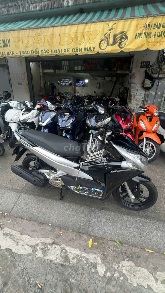 Honda Air Blade FI 2012 черно-серебристый б/у