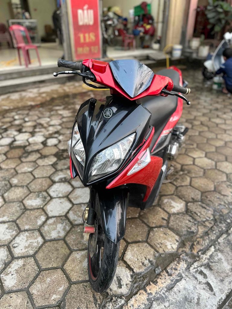 nouvo Lx đời trót 2012 siêu chất. Mua bán Xe máy tại Thành phố Nam Định Nam Định được đăng bởi xe máy Trần Trung Bil 7002 hình 3