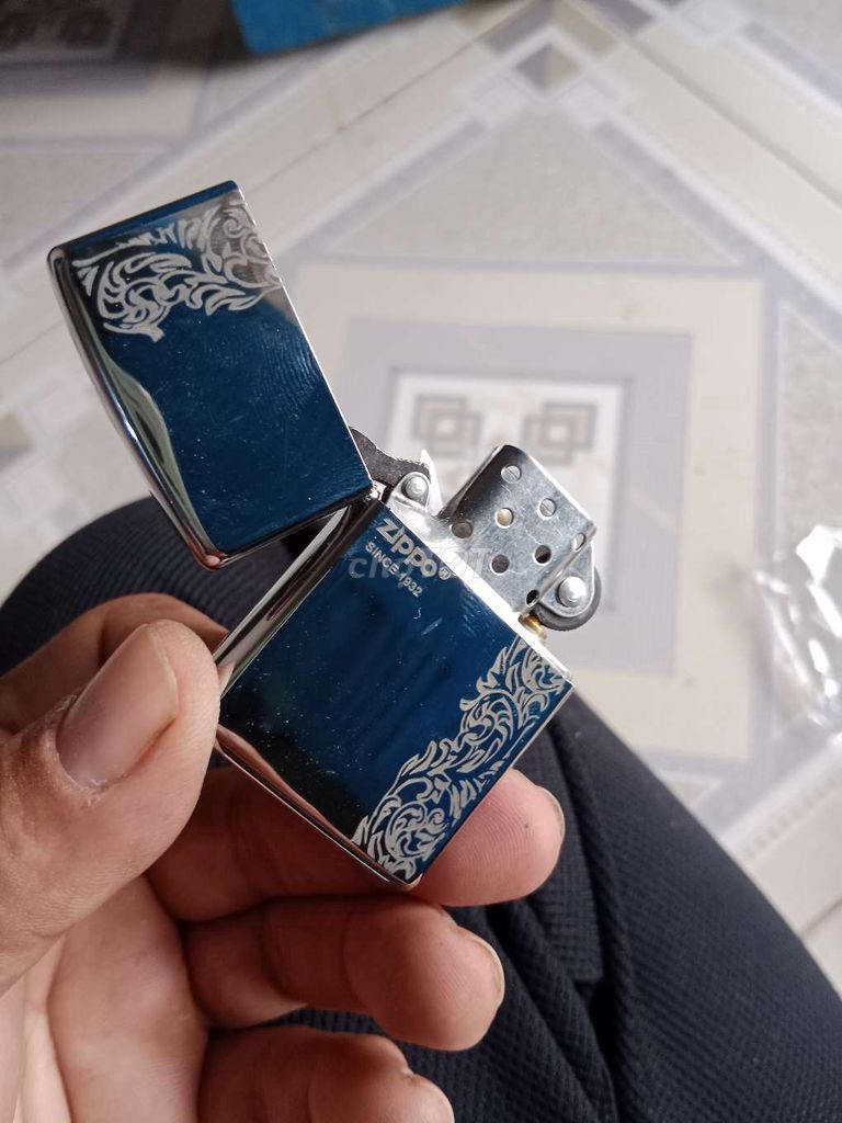 Zippo la mã 2000