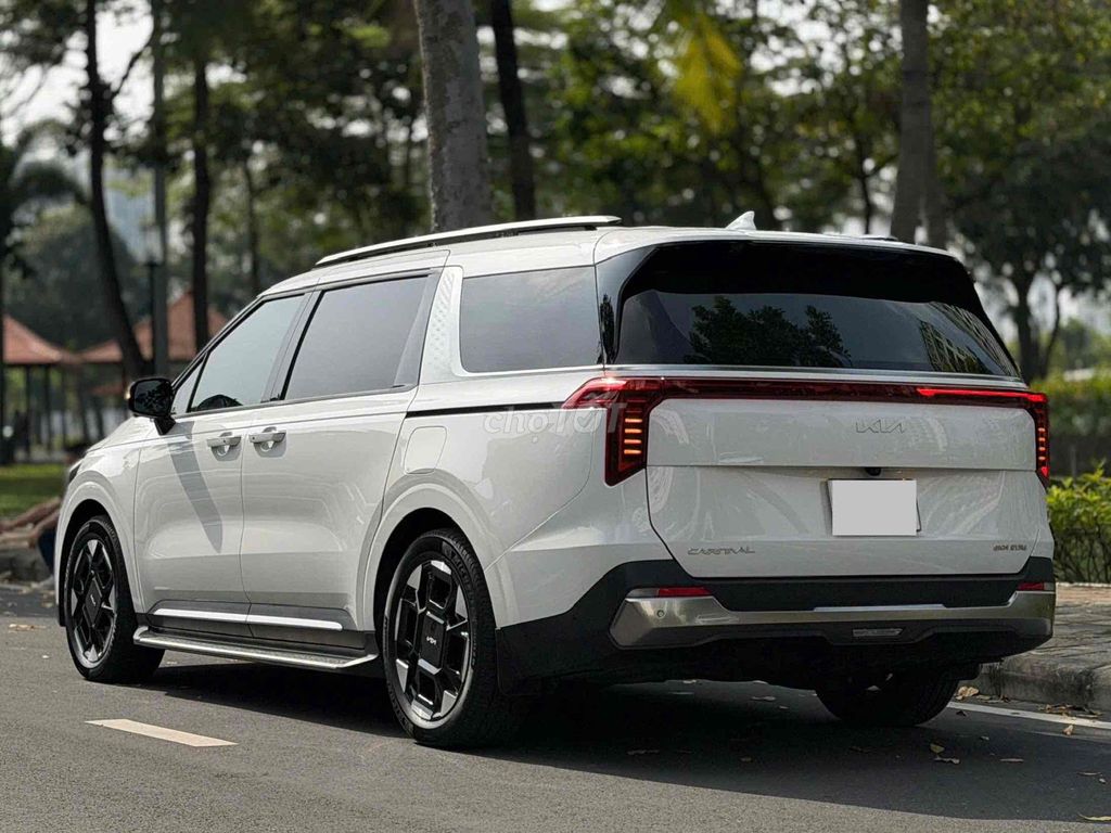 Kia Carnival facelift Signature 2.2D -lướt 2vạn km. Mua bán Ô tô tại Quận 1 Tp Hồ Chí Minh được đăng bởi Nguyên hình 4