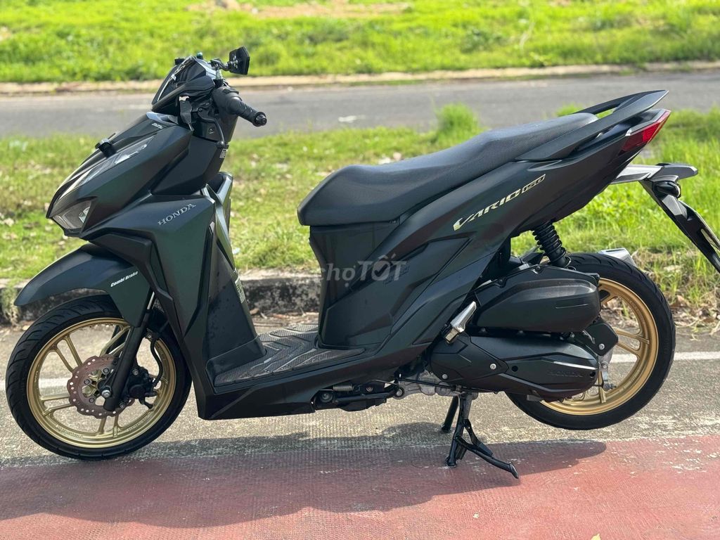 Vario 150 khoá ga đời 2022  đen vàng 43E1-629.32