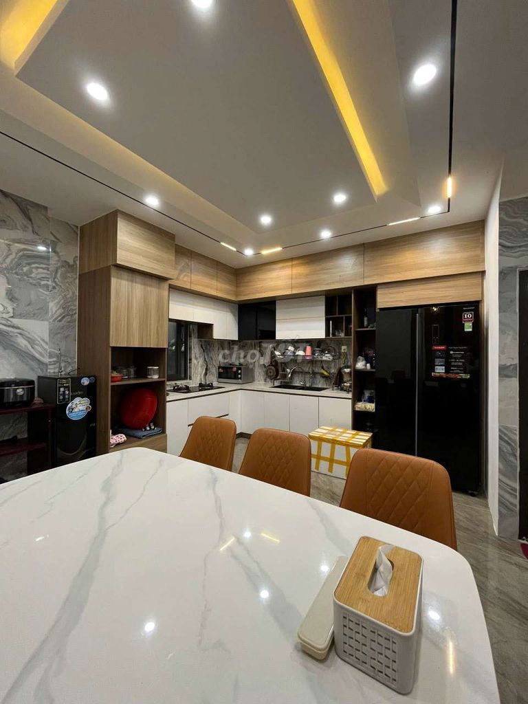 Premium furnished 3-bedroom house by Văn Tiến Dũng park — photo 8