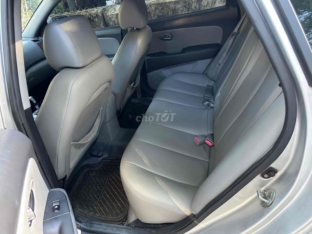 Hyundai Elantra 2010 1.6 AT - 115090 km. Mua bán Ô tô tại Thành phố Huế Thừa Thiên Huế được đăng bởi Hoang Duong hình 5