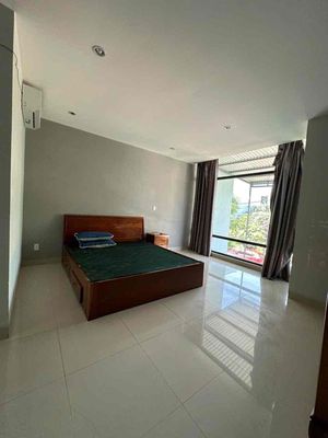 Rent · 3 bd · 95 м² · Quận Ngũ Hành Sơn, ул. Nam Việt Á