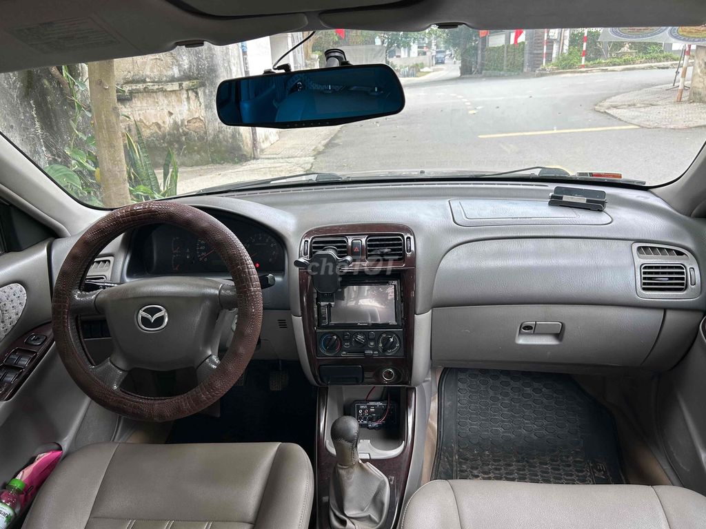 Mazda 626 2003 photo 4