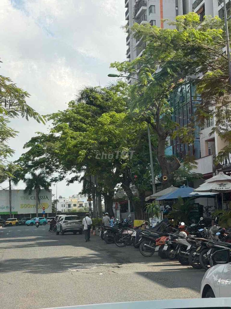 Bán Nhà 4 lầu nguồn thu cao, Mặt Tiền N6 20m- Shaphire