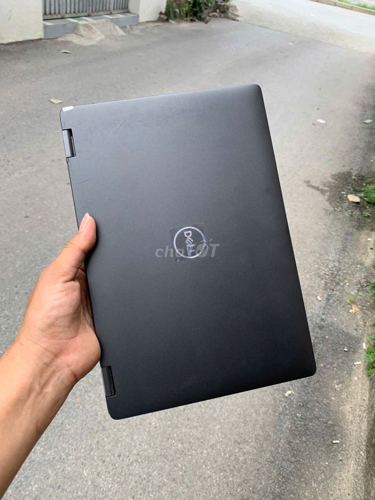 Dell 5300 2in1 i5 13.3 inch 8GB/256GB. Mua bán Laptop tại Huyện Quế Võ Bắc Ninh được đăng bởi Luân hình 1