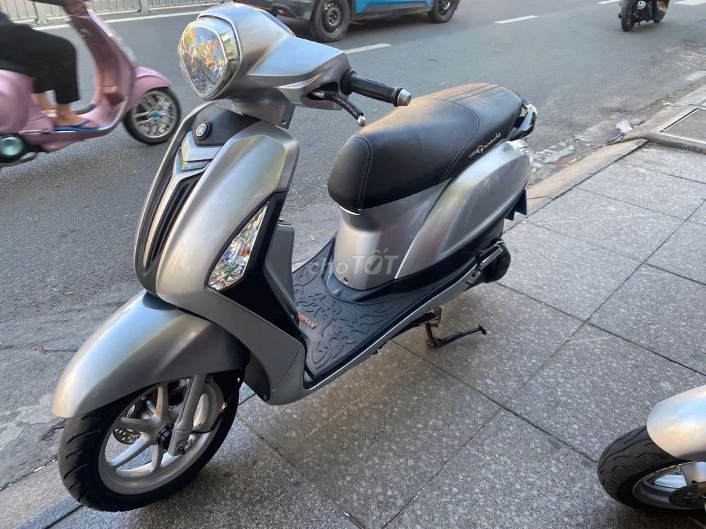 Yamaha Grande 2017 Bạc Đã sử dụng