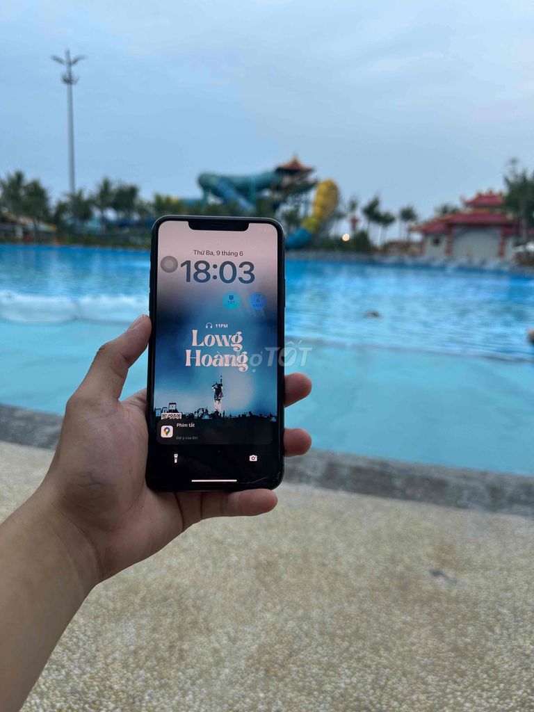 iPhone 11 Pro Max 64GB Đen VNA. Mua bán Điện thoại tại Thành phố Phủ Lý Hà Nam được đăng bởi Hoàng Aka hình 1