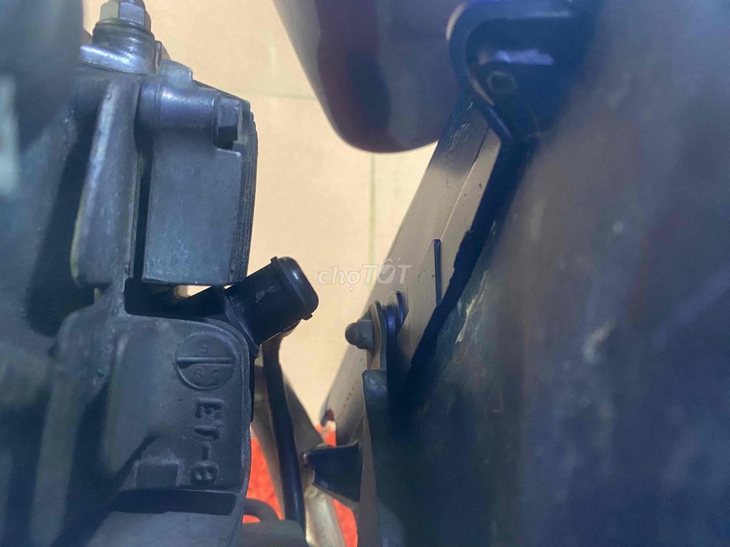 Cần bán Future cọp đời đầu 2001 máy ET đầu nồi chư. Mua bán Xe máy tại Huyện Trà Cú Trà Vinh được đăng bởi Vân Anh hình 9