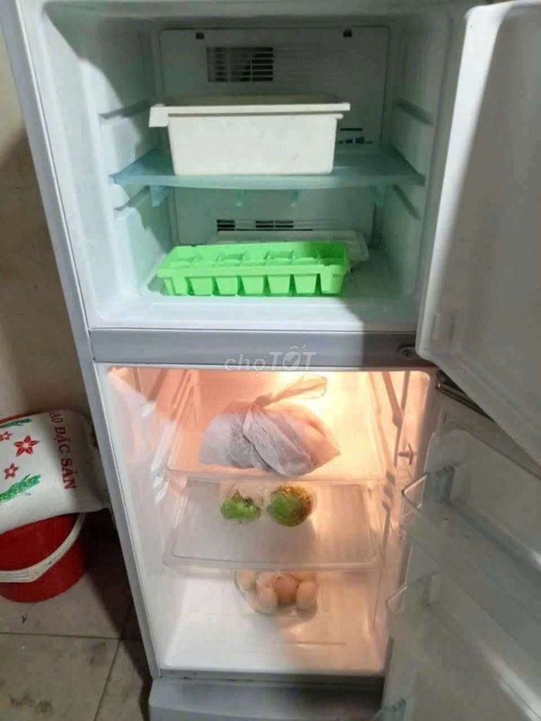 Tủ lạnh 2 cánh đã sử dụng. Mua bán Tủ lạnh tại Quận Thanh Xuân Hà Nội được đăng bởi Thanh Trúc hình 1