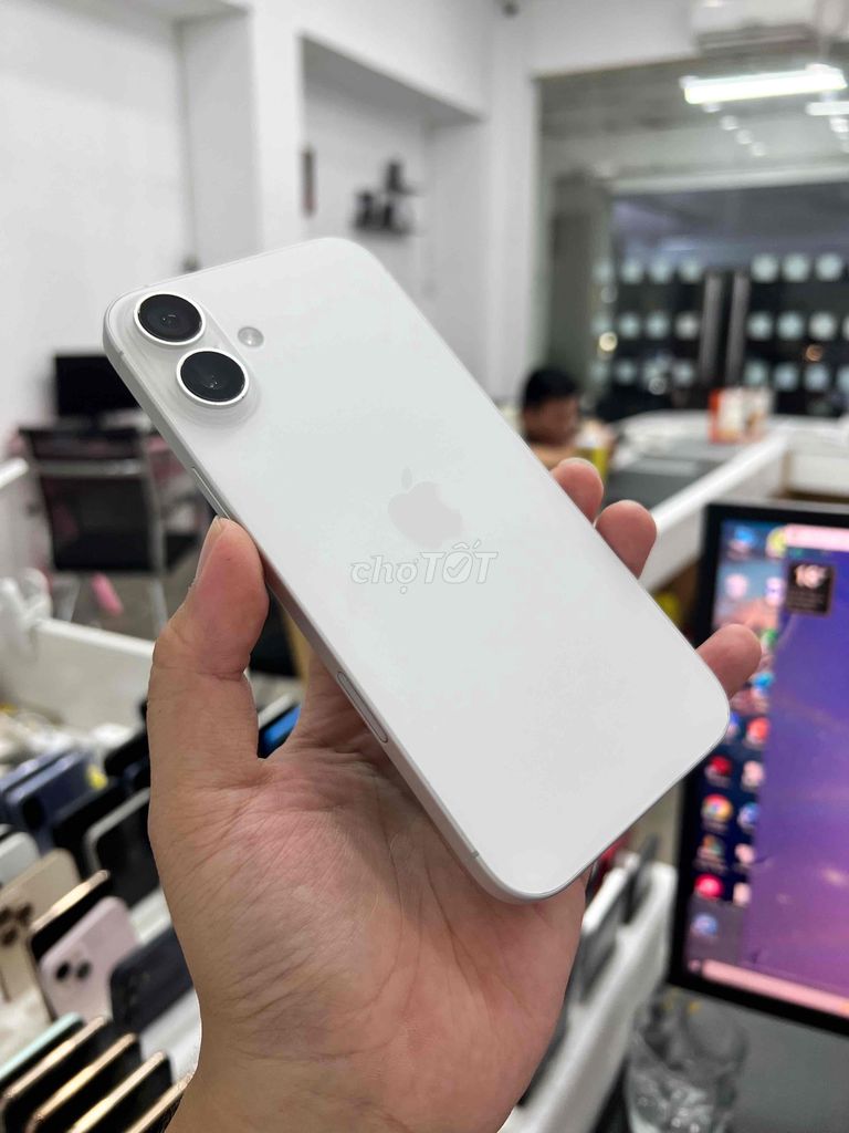 iPhone 16 Plus 128GB Trắng 93%. Mua bán Điện thoại tại Huyện Hòa Thành Tây Ninh được đăng bởi Trương Việt Thành hình 1