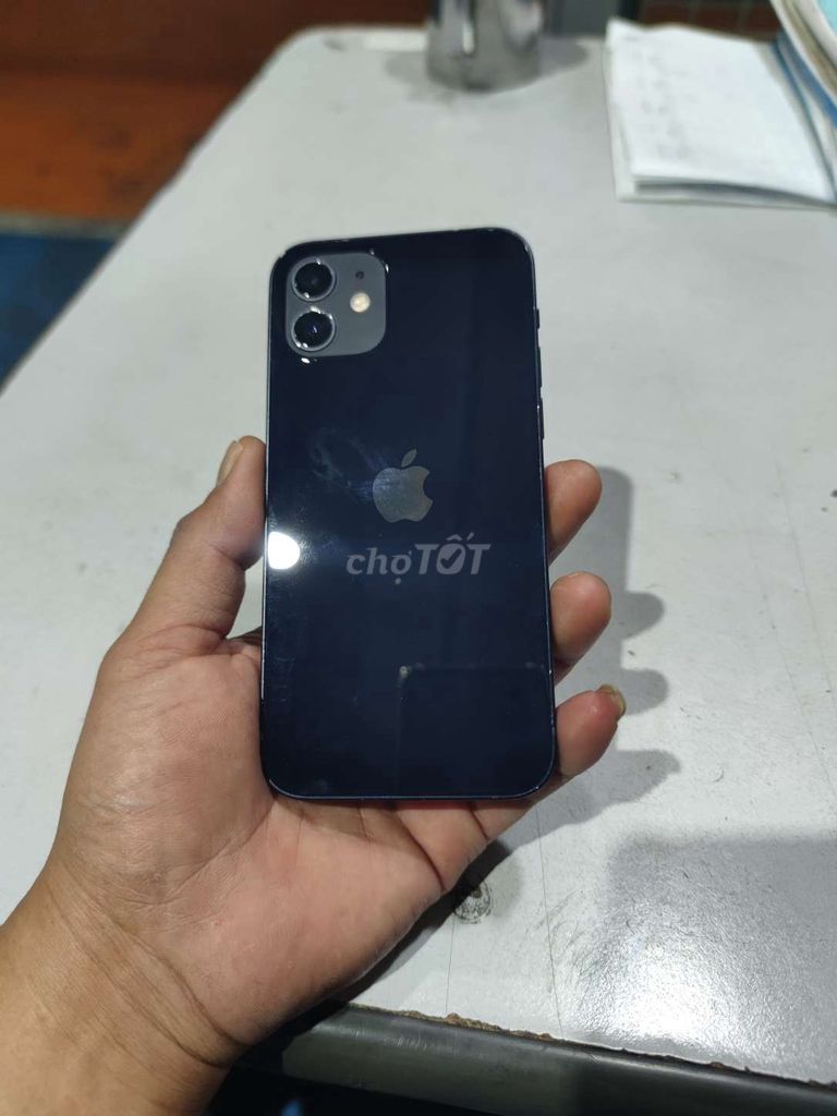 Apple iPhone 12 64GB Đen. Mua bán Điện thoại tại Huyện Chương Mỹ Hà Nội được đăng bởi Tính hình 1