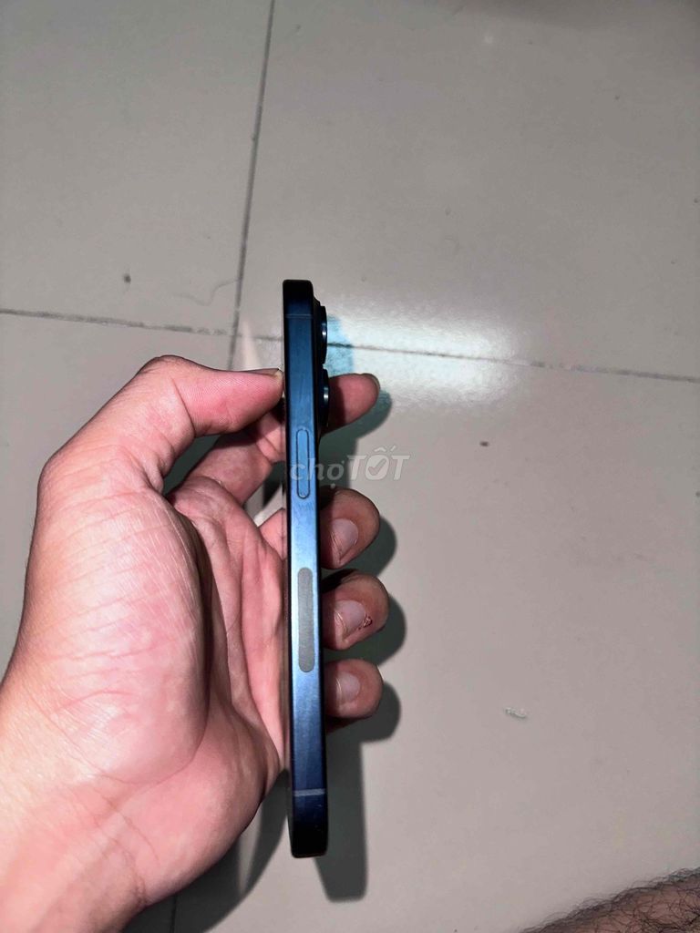iPhone 15 Pro 256GB Xanh LLA. Mua bán Điện thoại tại Quận Long Biên Hà Nội được đăng bởi Nguyễn Trọng Quang hình 1