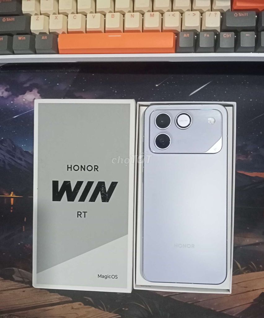 Honor WIN RT 12/256 Xanh sạc 17 lần. Mua bán Điện thoại tại Thành phố Long Xuyên An Giang được đăng bởi Giao Lưu hình 1