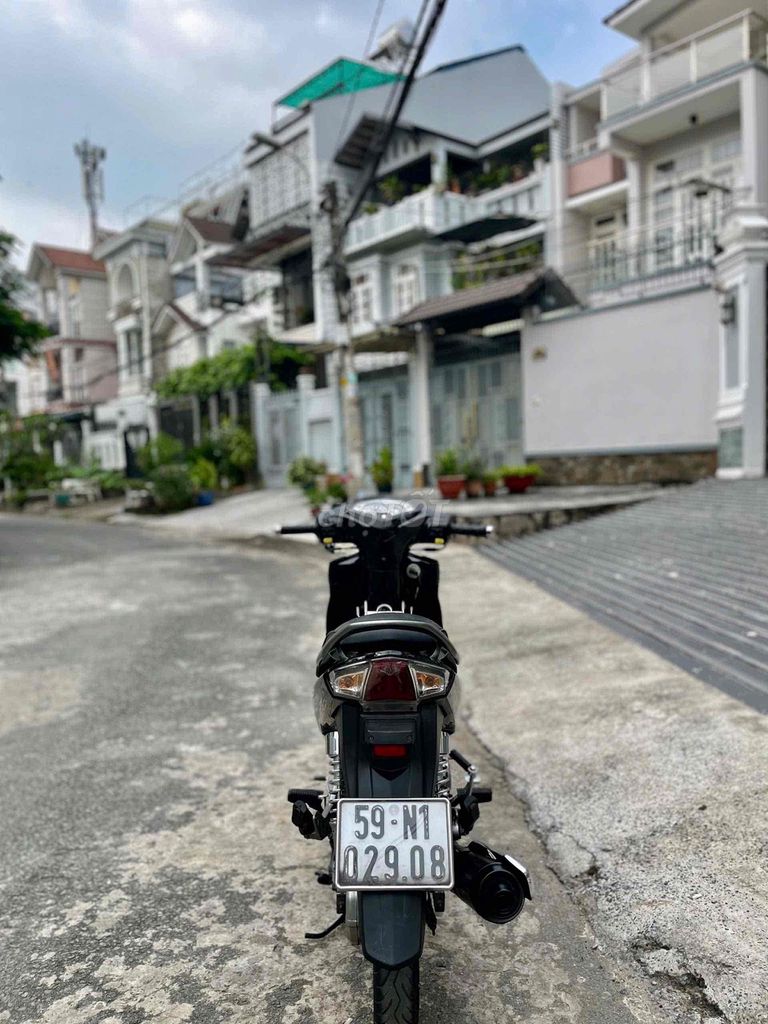 Suzuki X-Bike 125cc màu Đen. Mua bán Xe máy tại Quận 8 Tp Hồ Chí Minh được đăng bởi Tấn Đạt hình 3