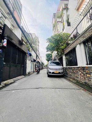Rent · 5 bd · 75 м² · Quận Tân Bình, ул. Đường Trường Chinh