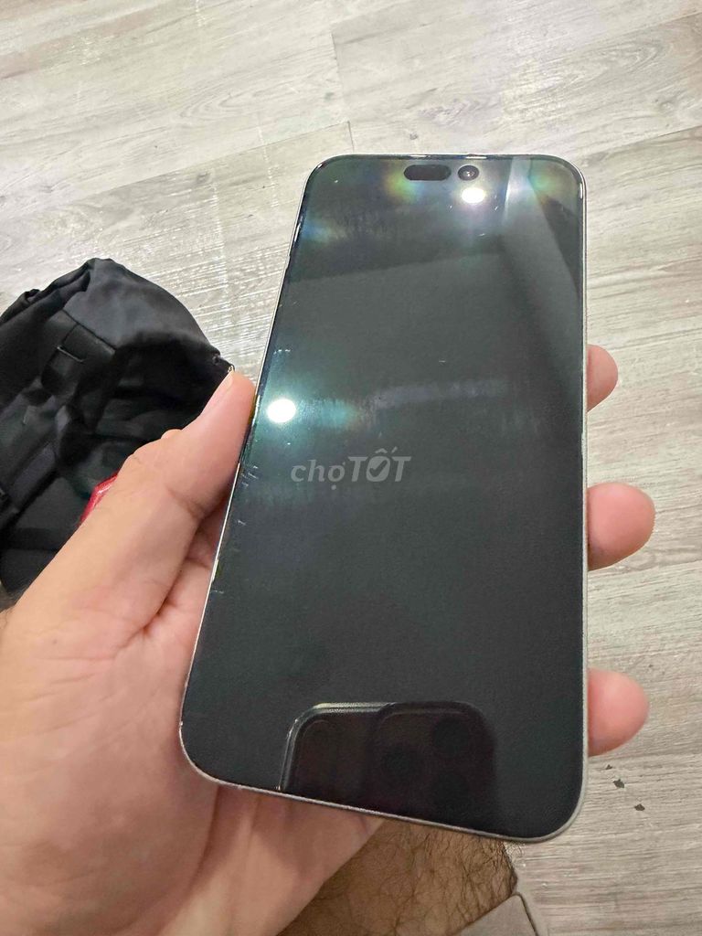 Apple iPhone 15 Pro Max 256GB Xám Mỹ Đã sử dụng. Mua bán Điện thoại tại Quận 10 Tp Hồ Chí Minh được đăng bởi nguyên đoàn hình 1
