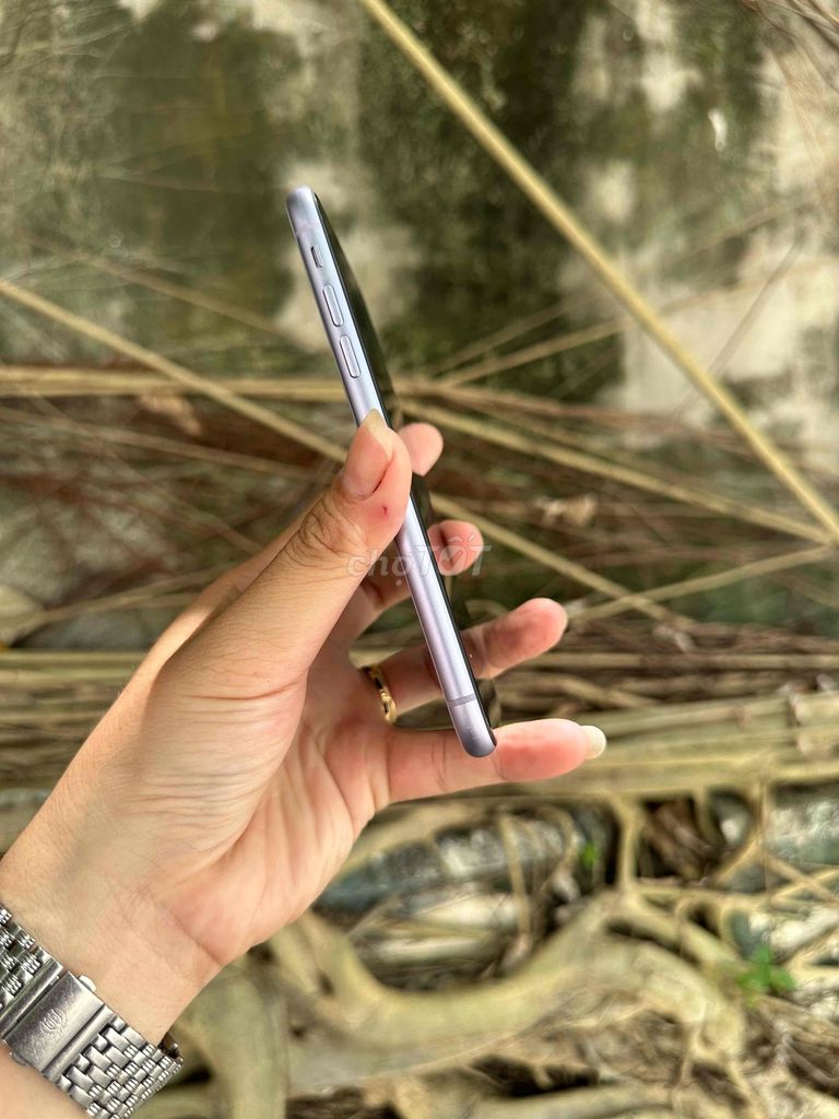 Apple iPhone 11 64GB Tím Đã qua sử dụng. Mua bán Điện thoại tại Thành phố Vũng Tàu Bà Rịa - Vũng Tàu được đăng bởi BINHHYK  hình 1