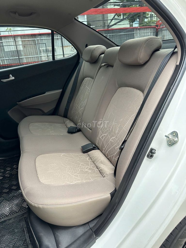 SIÊU CỌP Hyundai i10 1.2MT Sedan 2020 19,000km Zin