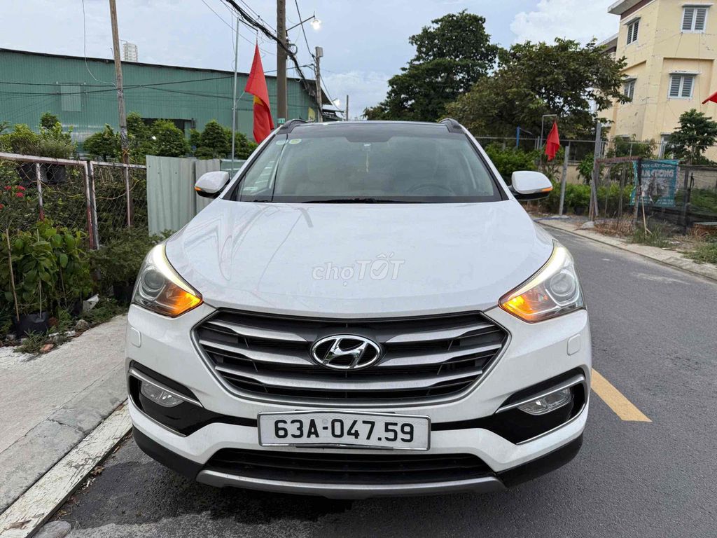 Hyundai Santa Fe 2016 2.4 AT 4 WD - 75000 km. Mua bán Ô tô tại Quận 12 Tp Hồ Chí Minh được đăng bởi A Quý hình 2