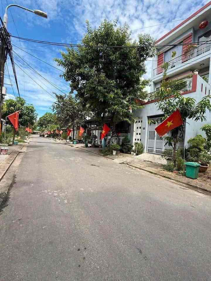 Аренда · 3 комн. · 105 м² · Quận Liên Chiểu, ул. Đường Bàu Mạc 5